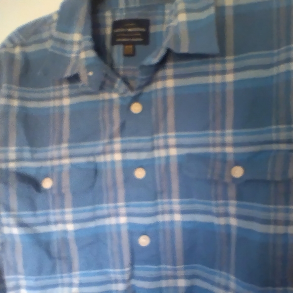 Lucky Brand Saturday Stretch Blue Plaid Long Sleeve Button Up Shirt size M - Picture 2 of 5